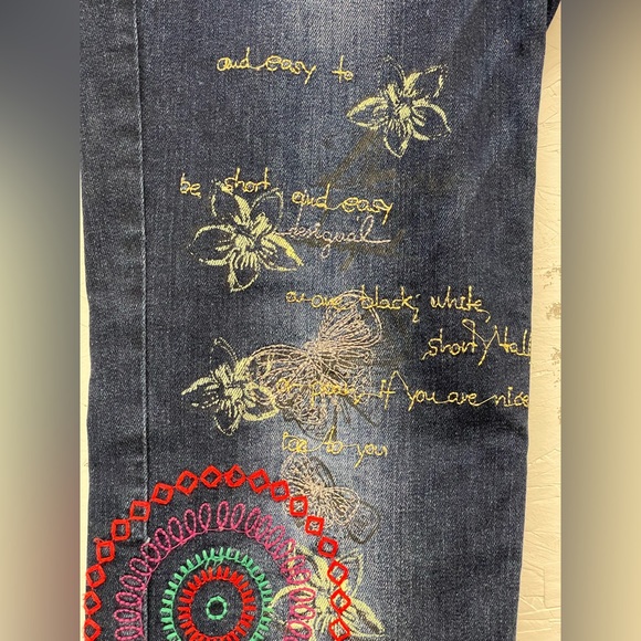 Desigual Yes! Denim Embroidered Button Fly Jeans, Size 28 (see measurements) - Picture 7 of 8